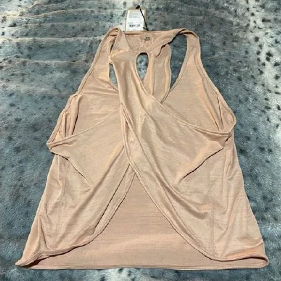 NWT XL Prana Pale Pink criss cross tank top Super cute and flattering Adorbs 🧘 - Picture 9 of 17